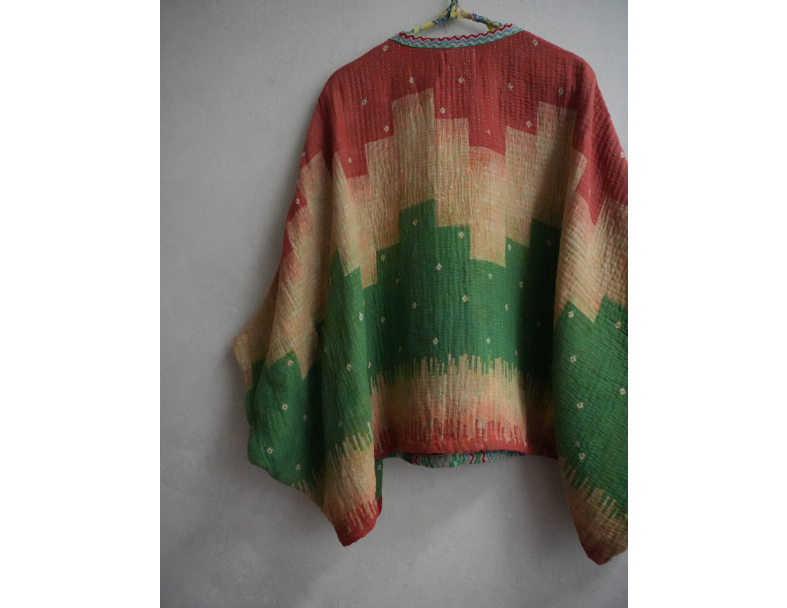 老甘達 Wings上衣 6