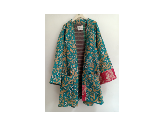 甘達Kimono / 藍花紅袖 *SOLD 4