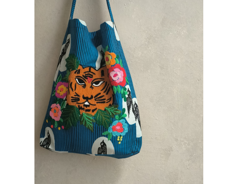 非洲老虎貓*藍鳥 4