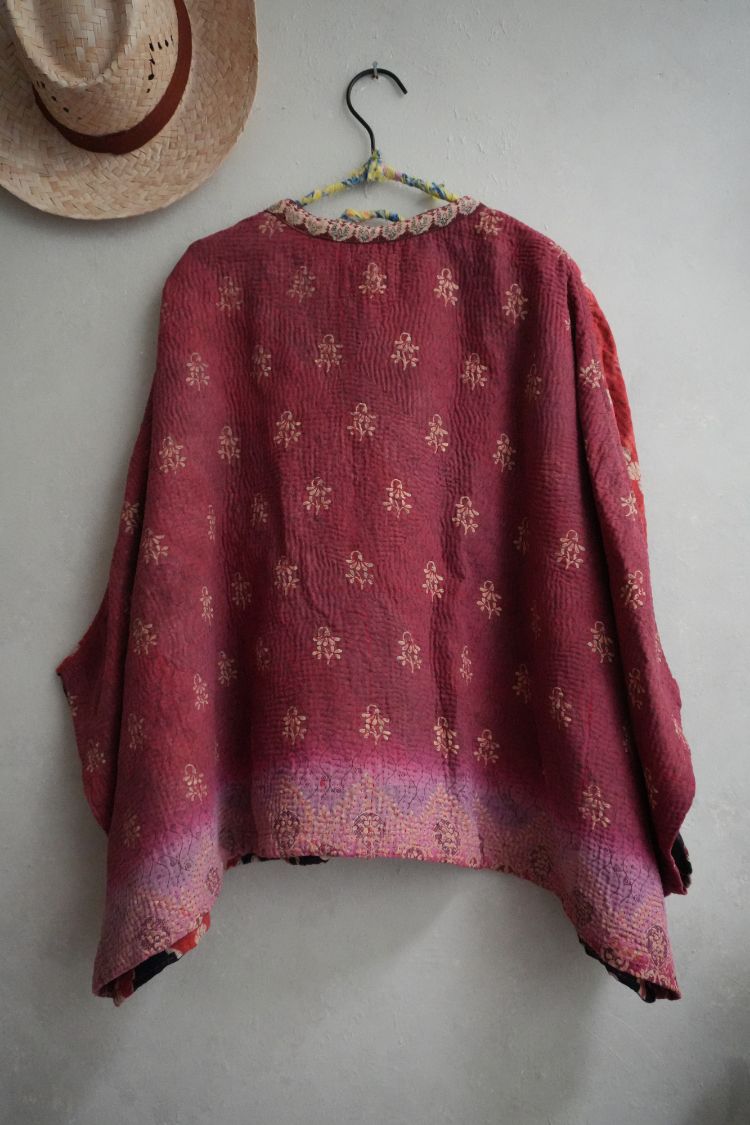 老甘達 Wings上衣