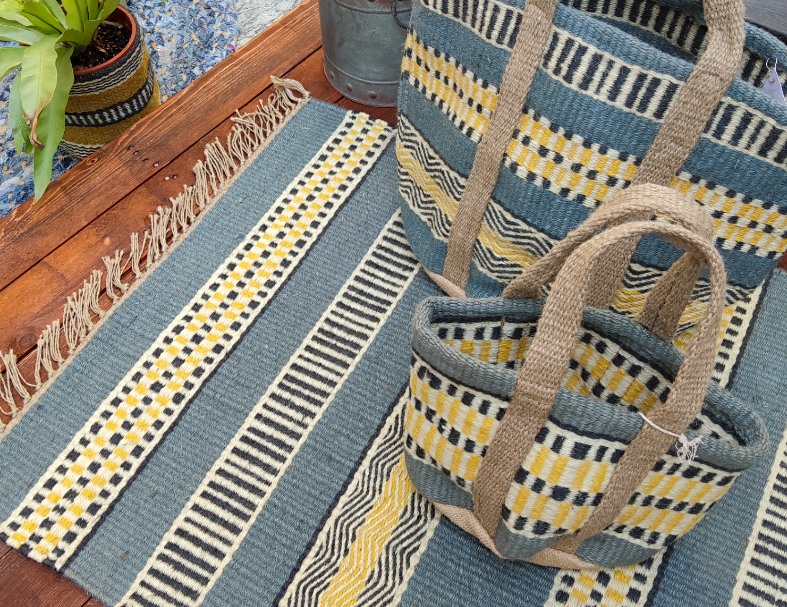 黃藍協奏曲.農莊毯 2